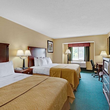 Hotel Ramada By Wyndham Kittery Zewnętrze zdjęcie
