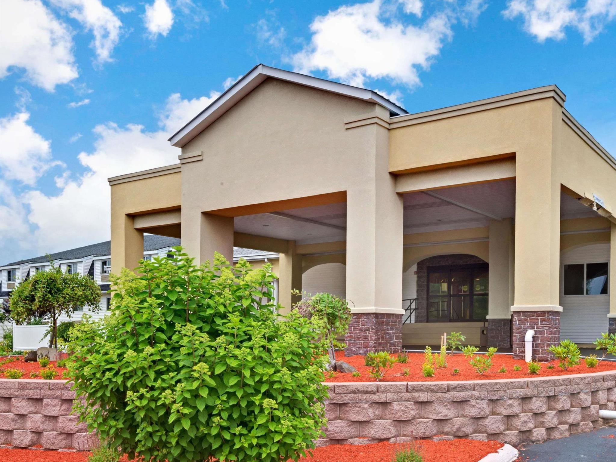 Hotel Ramada By Wyndham Kittery Zewnętrze zdjęcie