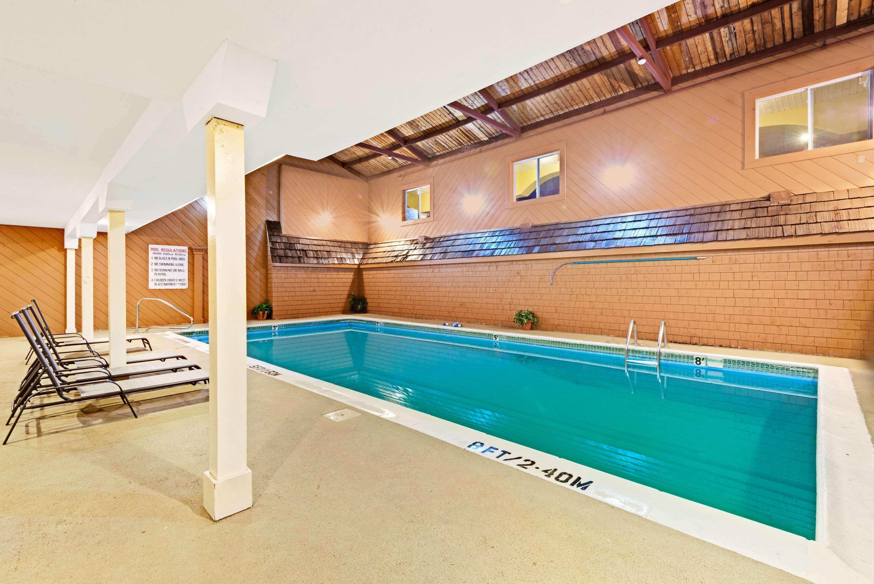 Hotel Ramada By Wyndham Kittery Zewnętrze zdjęcie