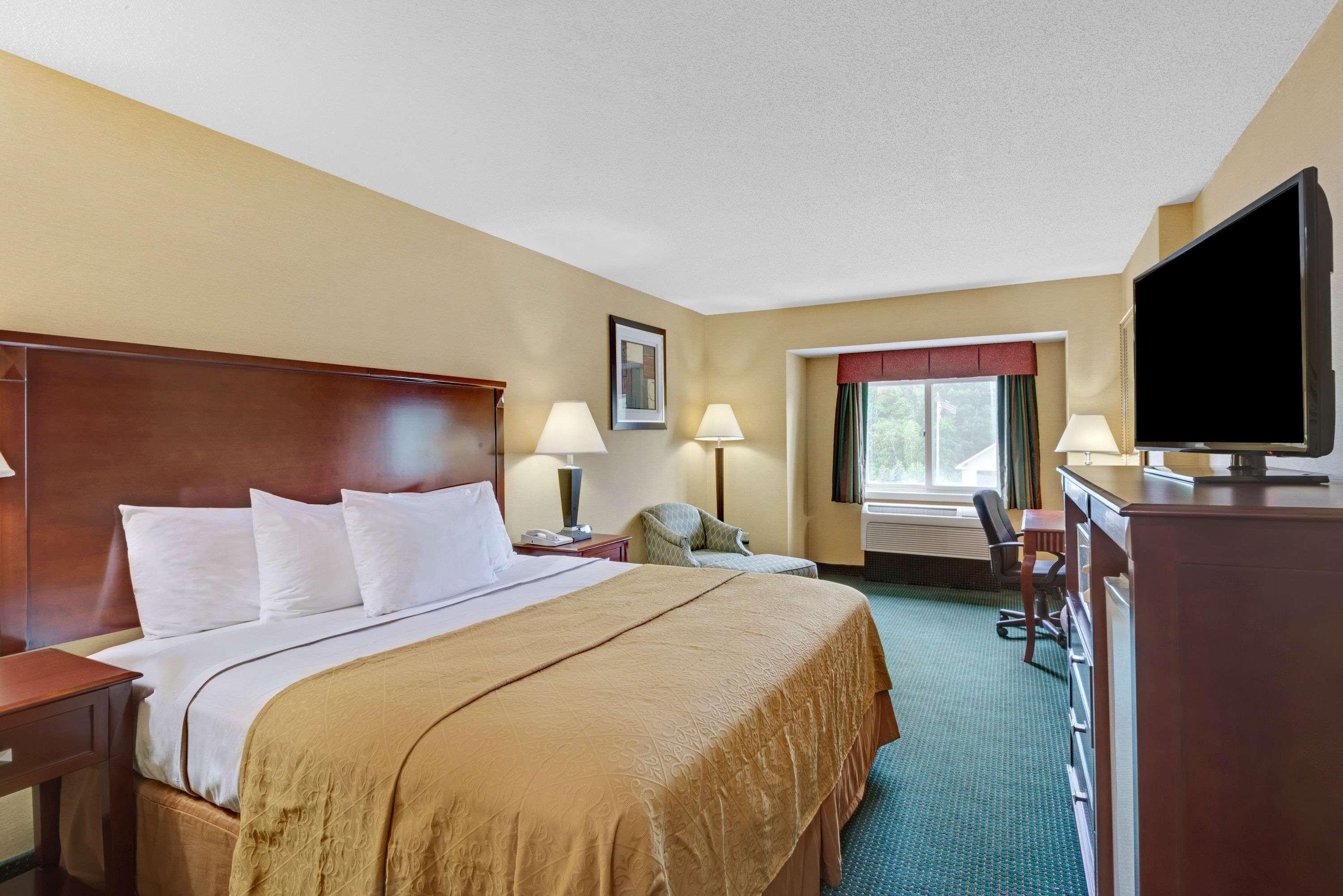 Hotel Ramada By Wyndham Kittery Zewnętrze zdjęcie