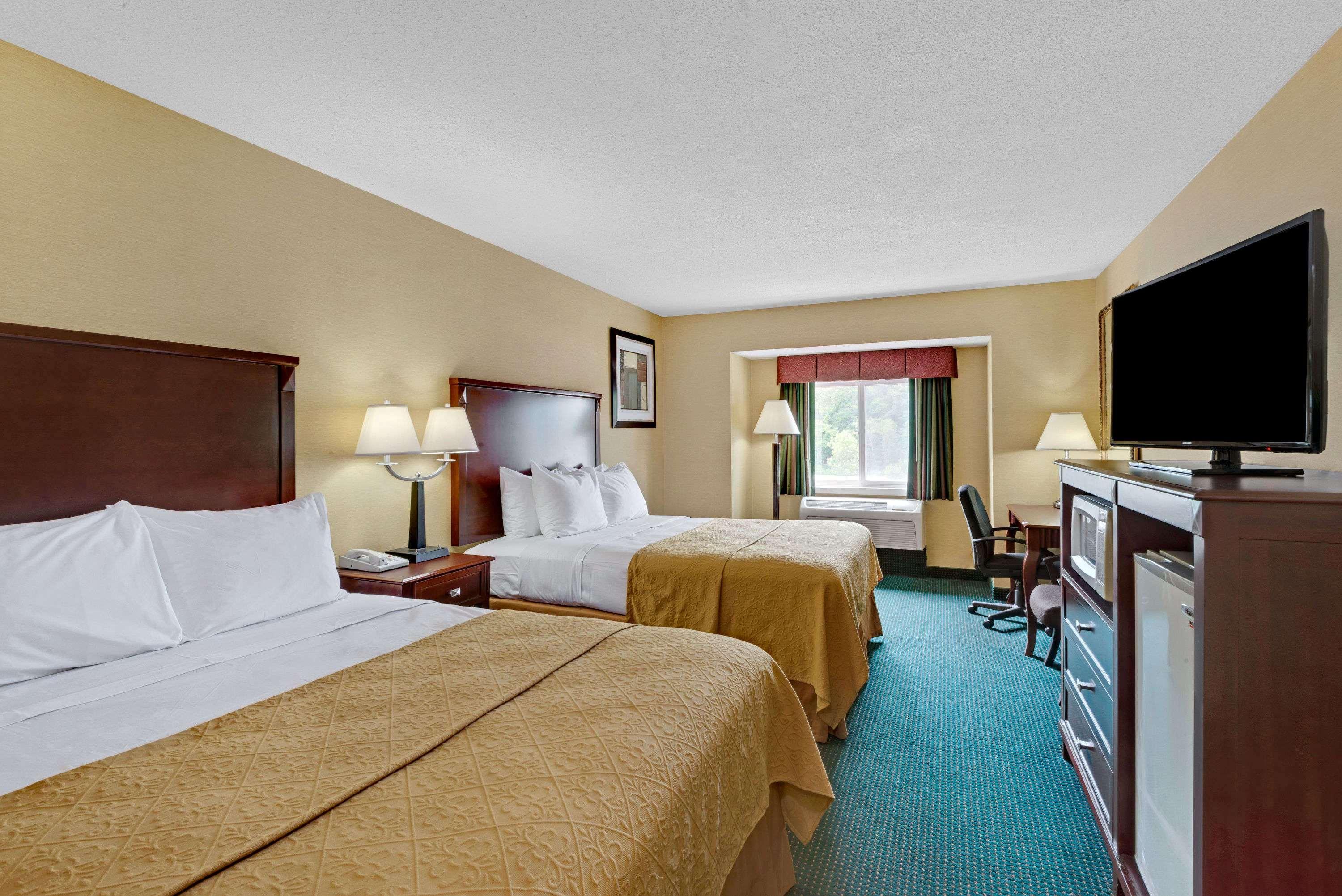 Hotel Ramada By Wyndham Kittery Zewnętrze zdjęcie